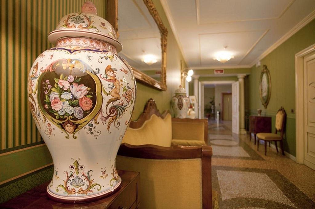 Hotel Bentivoglio Residenza D'Epoca Eksteriør bilde